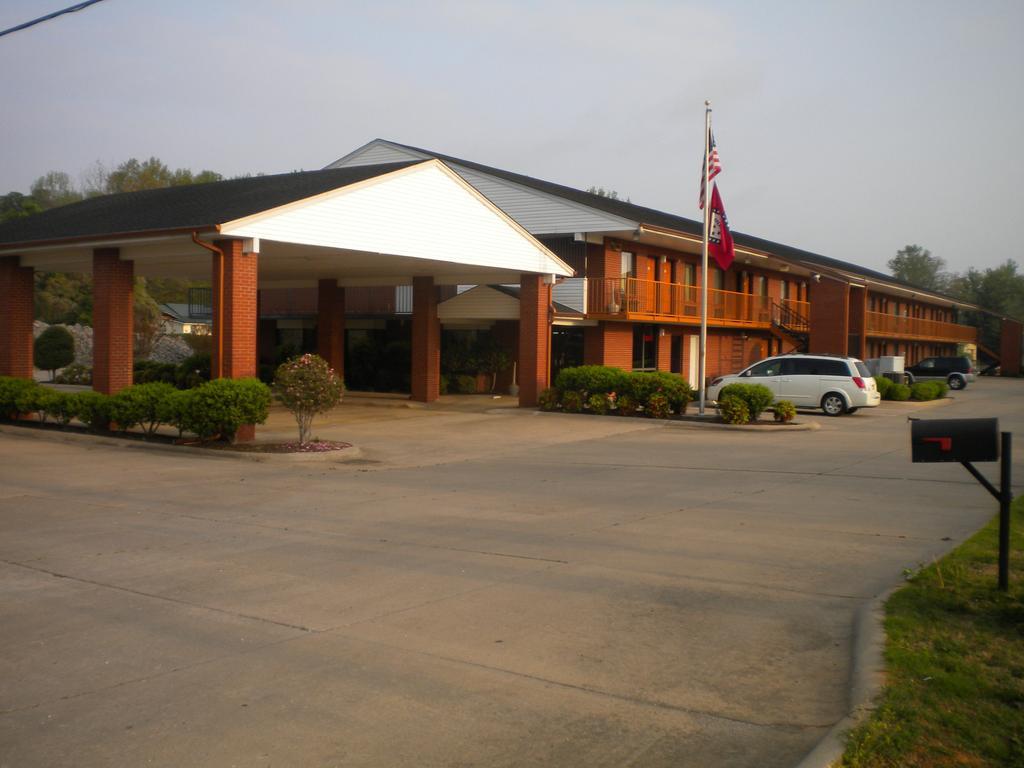America'S Best Value Inn & Suites Шеридан Экстерьер фото